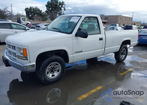 2000 Chevrolet C3500 z USA, uszkodzony, nr VIN 1GCGC34RXYR207034